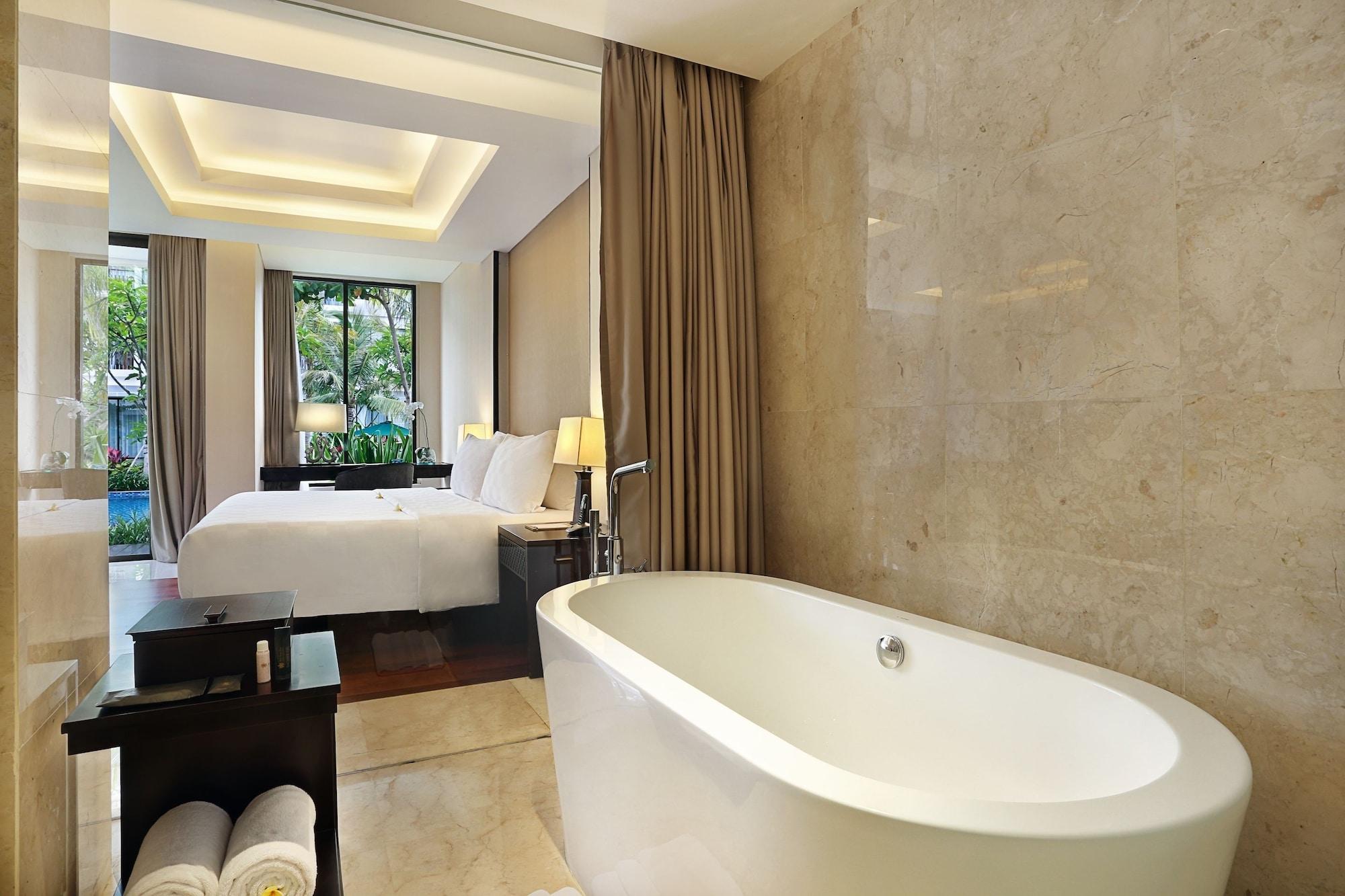 Bali Hotel 5*